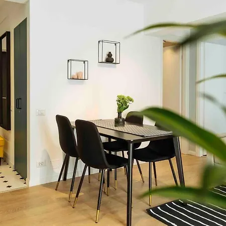 דירה Bright 2br - Location - Balcony בוקרשט