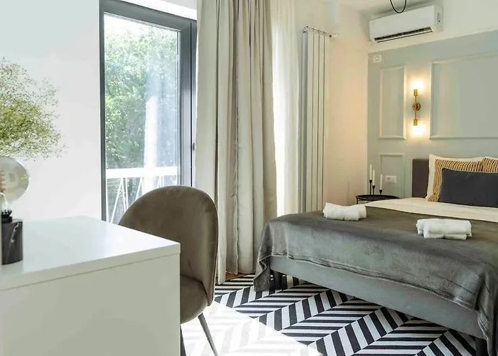 Bright 2br - Location - Balcony Bucharest