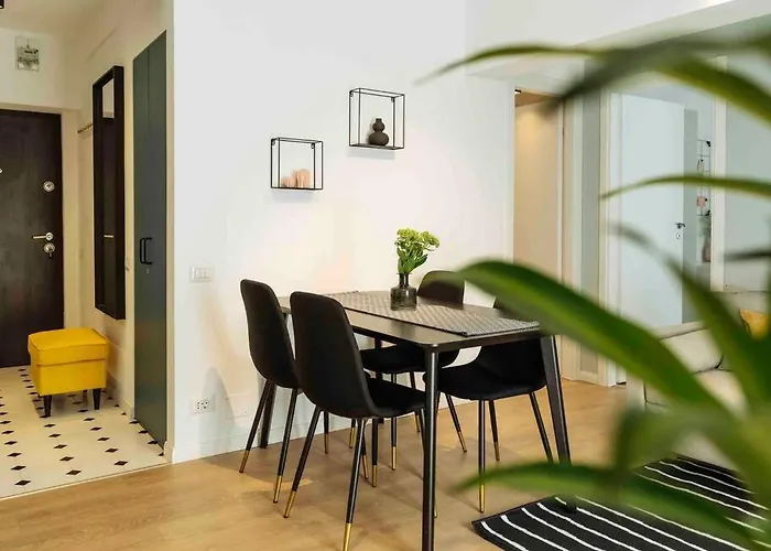 דירה Bright 2br - Location - Balcony בוקרשט